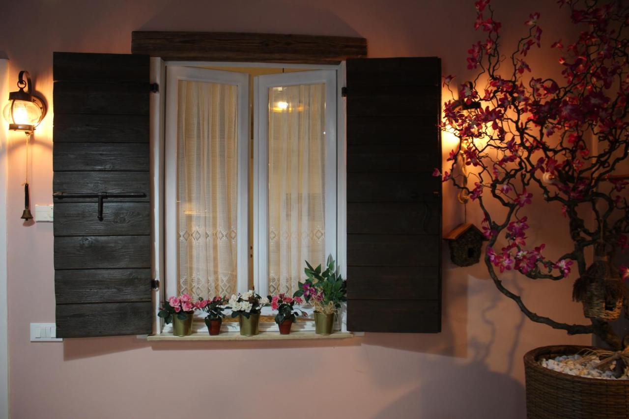 Appartamento Balcone Fiorito Fonzolo Exteriér fotografie